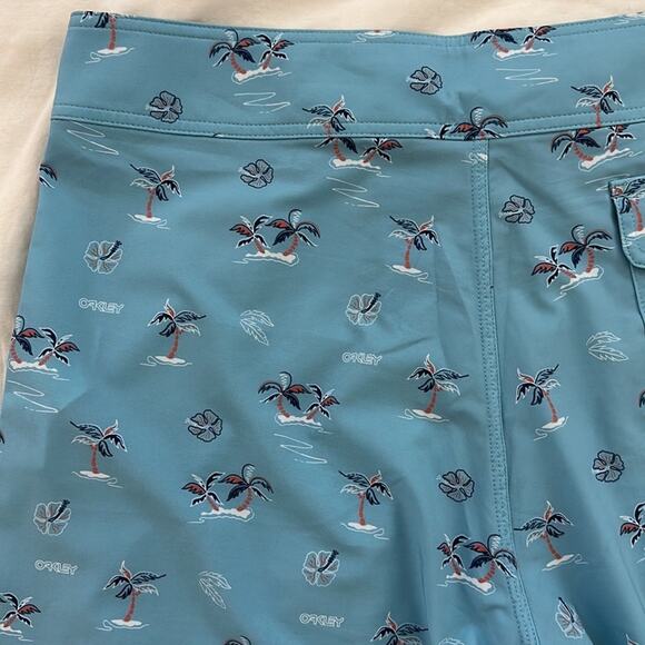 Oakley B1B Rc 19" Boardshort Aviator Tropical Palms Blue Size 34 Pocket Beach - Picture 9 of 12